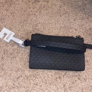 Micheal Kors Fanny pack. Brand new